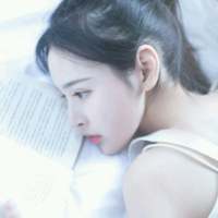 如果一个人说喜欢你 请等到他对你百般照顾... 旧爱的誓言像极一个巴