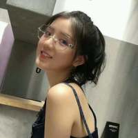“愿意等你回家吃饭的人就算等到饭菜都凉了... 岁月漫长 要心地善良