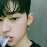 帅哥 一个人的悲伤，一个人