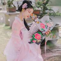 顺着春天的肌理，进入