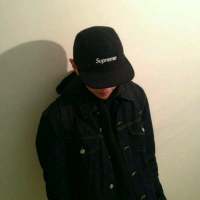 喜欢的关注一下。 任凭你大胸美腿百般温