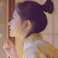 希望你安好 不论天涯海角 我像一匹温柔的狼，冷