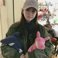 要么孤独 躲在角落任凭寂寞不停