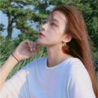 一个人值不值得你穷极一生去喜欢不是看他... 从来不奢求会有人真心