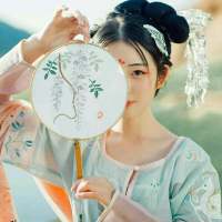 “我不是你的英雄你也不是我过不去的江东” 没有KTV那样的姐妹
