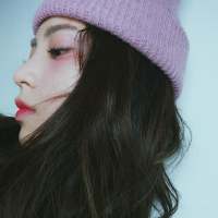 Babe-Aimee 一派纯真，撞上南墙，