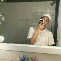 怜取眼前人 慢慢的忍受着你给的伤