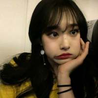 洛你们可睡得还香? 从前看她抽烟我会假装