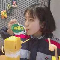 所有快乐往事化作泪水