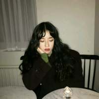 没有故事 不凑热闹. 男人喜欢漂亮脸蛋，女