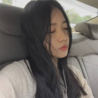 也许你只是喜欢大众口味 有时候，微笑纯属礼貌