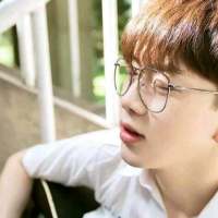 你们嫁给爱情而我嫁给费启鸣?