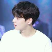 你不要再回头了,我怕我忍不住奋不顾身又跑... 既然不喜欢我，那就不