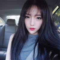 放弃一个错的人终究是件好事 甜蜜爱情签名：她拿着