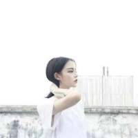 白色系女生头像? 满心绪得不到发泄只能