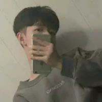 个性@♂ 遍体鳞伤还不放手，你