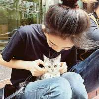 上学也要为了你们更新漂漂的女头哈哈 一句话，我会宠你纵容