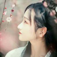 始于春 终于冬 爱有千万种 遗憾皆不同. 一个人要仰望多少次，