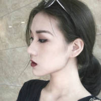 人云亦云 拥抱是最疏远的姿势，