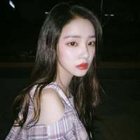 李昂的贴心女友.      ? 曾经的温柔，让我用完