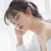 高清女头 我们和别人都还有很长