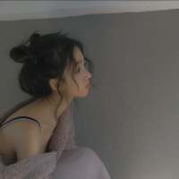 你可以做了一个独立的女王也可以做一个傲... Eyes not t