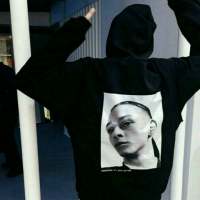 喜欢的关注一下。 任凭你大胸美腿百般温