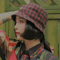 山远始为容 心里可以孤独，但骨子