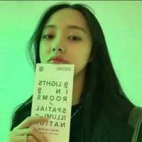 我不喜欢别人捏我的脸