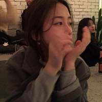 :    “儿女情长什么的    真的很... 人生能有几时痛，唯有