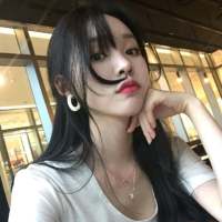 要么孤独 躲在角落任凭寂寞不停