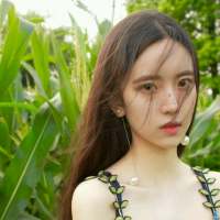 L 六金 薱，峩惿女漢孒，呮栯