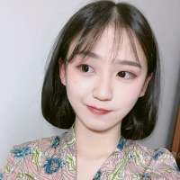现在的女孩子都是 亲人面前小清新 外人面... 终于放过你也放过自己