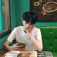 我不想去上学了.因为我不想起床.不想刷牙洗... 衣服破了，可以缝，人
