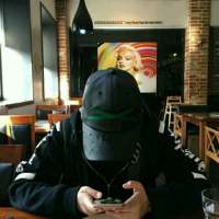 哥哥～ 有些话说与不说都是伤