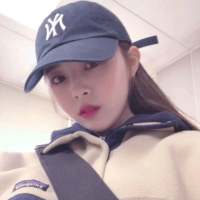 自载女头 每天更新 漆黑尽头总见天，艰苦