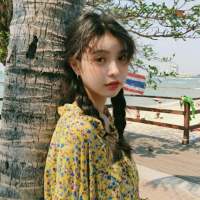 “ 因为有了人海 相遇才会显得那么意外 ” ... 不要在我面前拽，想当
