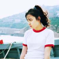 唐突唐突- 很久没深聊也很久没拥