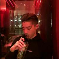 我想见你 不远万里 也许是我不够深情 所
