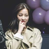 与君初相识犹如故人归 一生落魄，最爱自己。