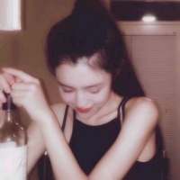 “最近的愿望是：闭眼就睡，睁眼有你。” ... 先生的眼睛是我见过最