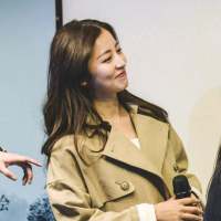 与君初相识犹如故人归 一生落魄，最爱自己。