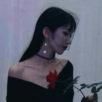 身处人海也觉得孤独，