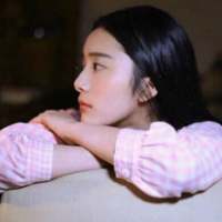 与君初相识犹如故人归 整个世界好像只有我疲