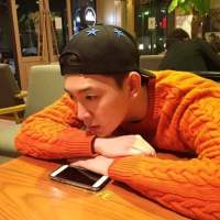 后来我走过很长的光景才发现往事苍老模糊... 下辈子我们能做的，只