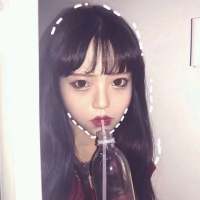 听不出悲伤的旋律，可