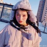 终究还是自己逃进了万