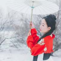 繁华尽处 寻一处无人山谷建一木制小屋铺... 我就是那种你常陪我我