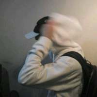 爱也没有 两手空空 我做事用不着所有人都