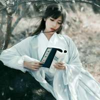 春风十里不如你。三里